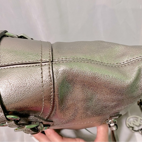 Authentic MICHAEL KORS Fallon Medium Nickel Satchel Leather Handbag - Picture 8 of 17